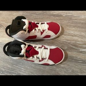 Toddler carmines. Never worn.